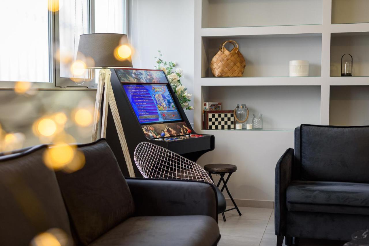 Patras' Hitech Apartment Εξωτερικό φωτογραφία
